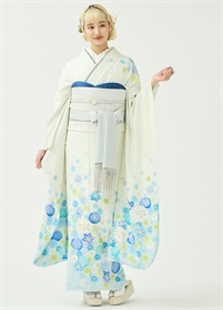 振袖　香る菊テッセン-アイボリー-（ご予約受注品）