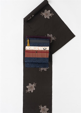 大島紬　泥染め　ウケユリ（ご予約受注品）