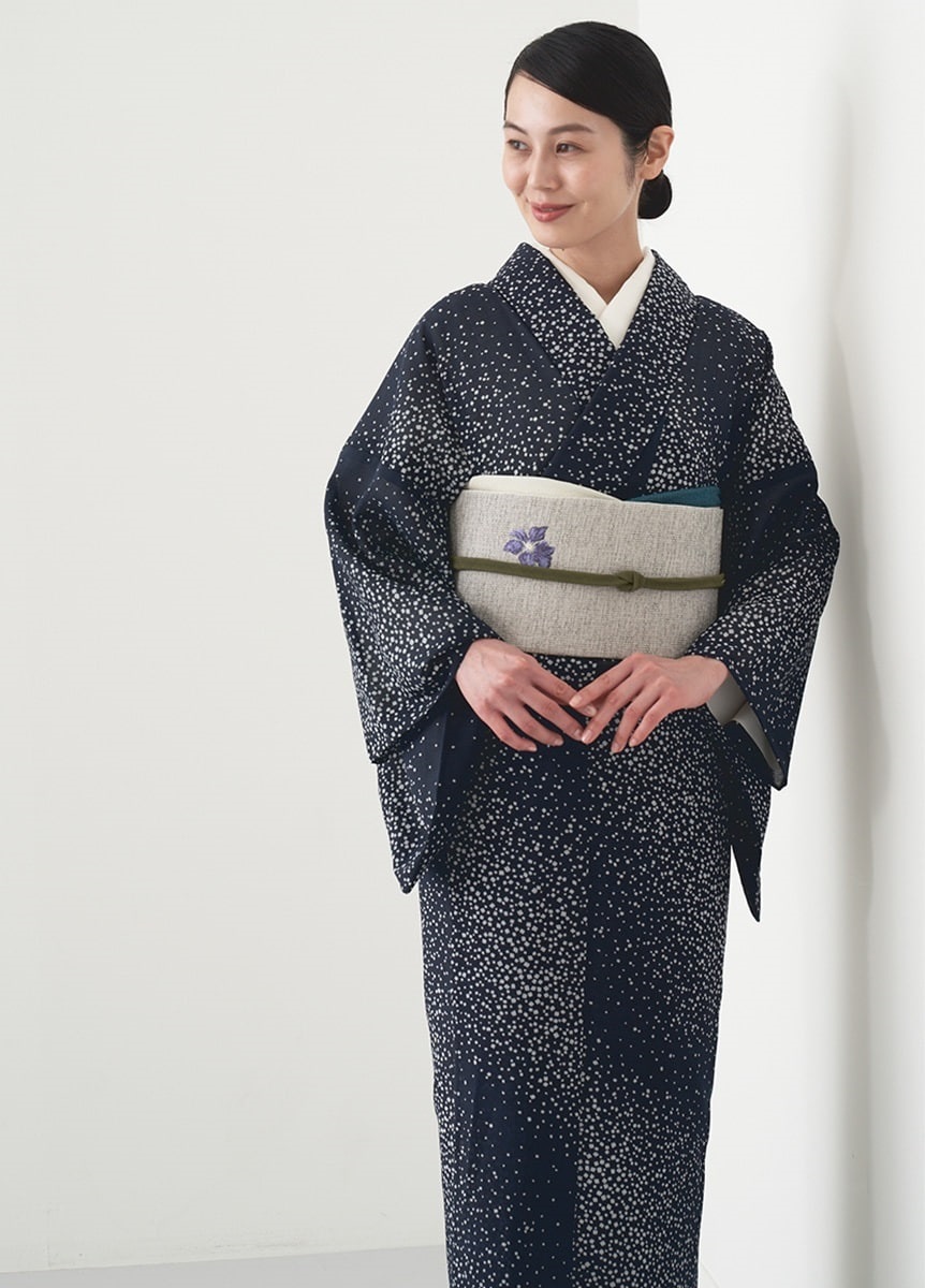 夏・きものやまとベーシック　夏紙吹雪　墨黒