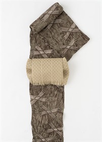 絞りゆかた　露芝文