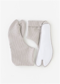 アウトラスト足袋