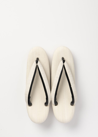 カディ　草履・生成り