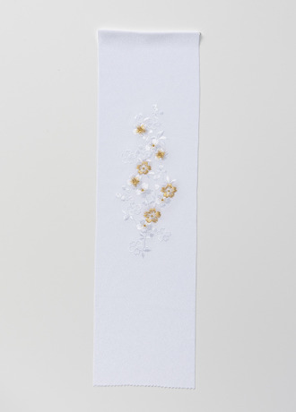 刺繍半衿　桜　白×金