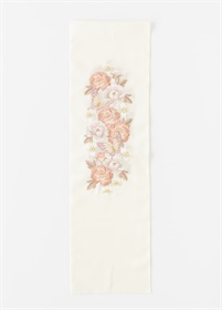 刺繍半衿　蝶ふわり芍薬　白（ご予約受注品）