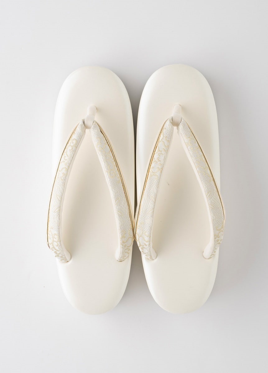 フォーマル草履　七宝唐草　白×金