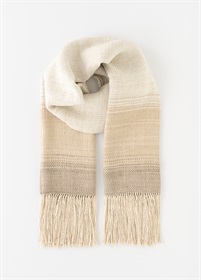 結城真綿ショール　冬木立