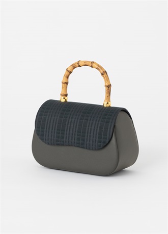 あまり布加工　竹手ハンドバッグ（かぶせにあまり布）