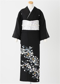 【26年1月下旬～2月中旬貸出不可】黒留袖一式レンタル　蔦　ひょうたん　L