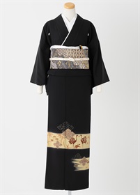 黒留袖一式レンタル　横段・鶴亀菱笹　M