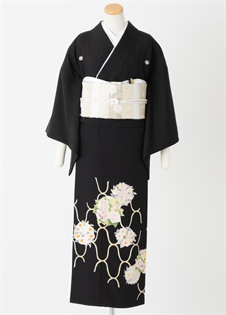黒留袖一式レンタル　花丸紋つなぎ　白　M