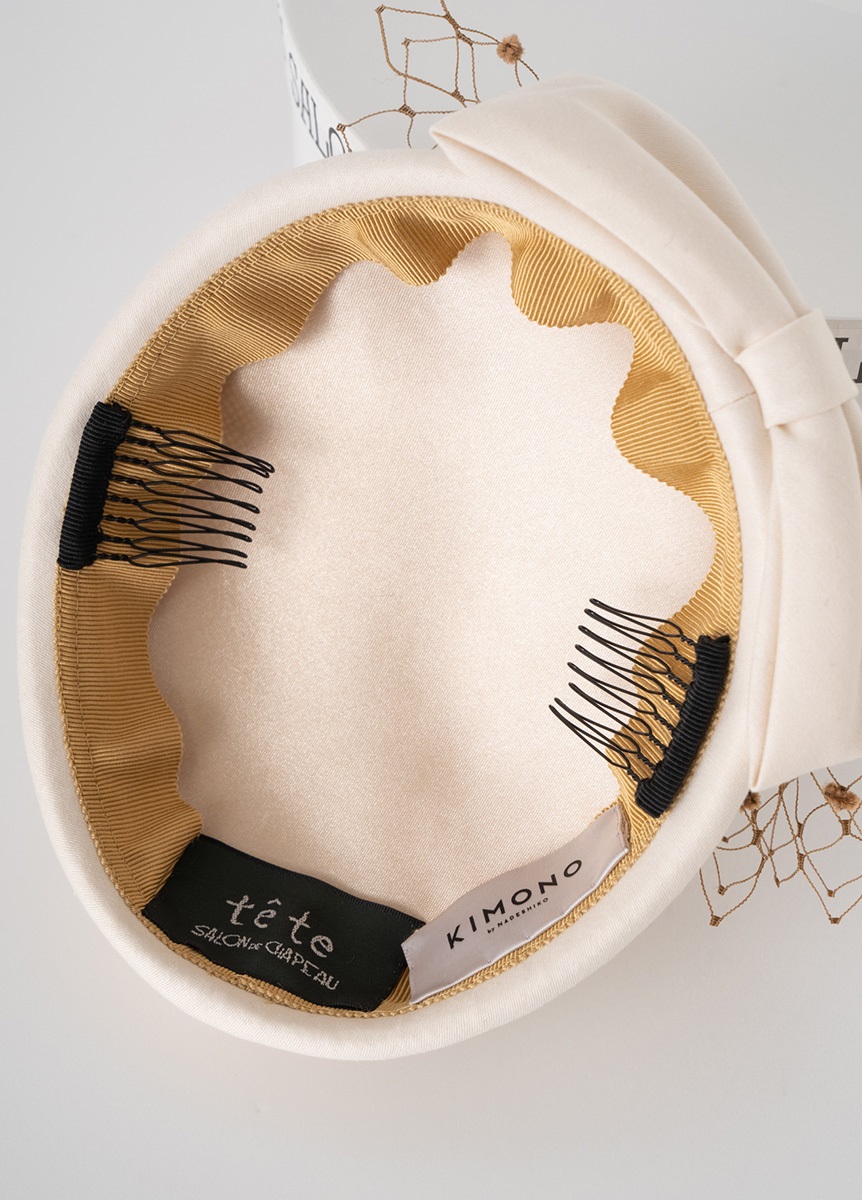 アイボリー　レース　半衿　重衿　トーク帽　ヘッドドレス　髪飾り　帯揚げ　セット半衿の裁断面は切りっぱなしです