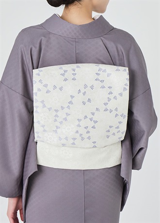 西陣九寸名古屋帯　永寿菊　白菊色