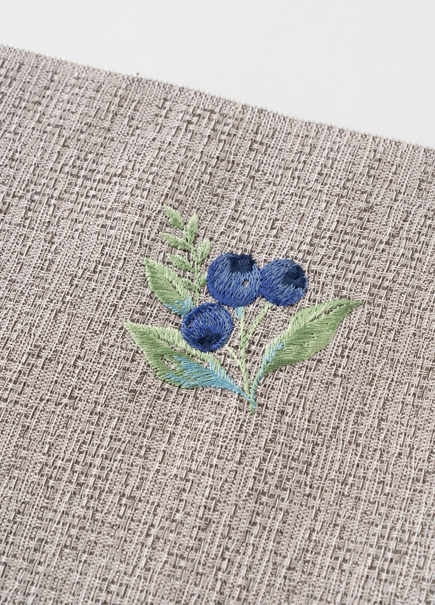 麻八寸名古屋帯 刺繍 ブルーベリーの陰（お取り寄せ品） | 帯 | やまと ...