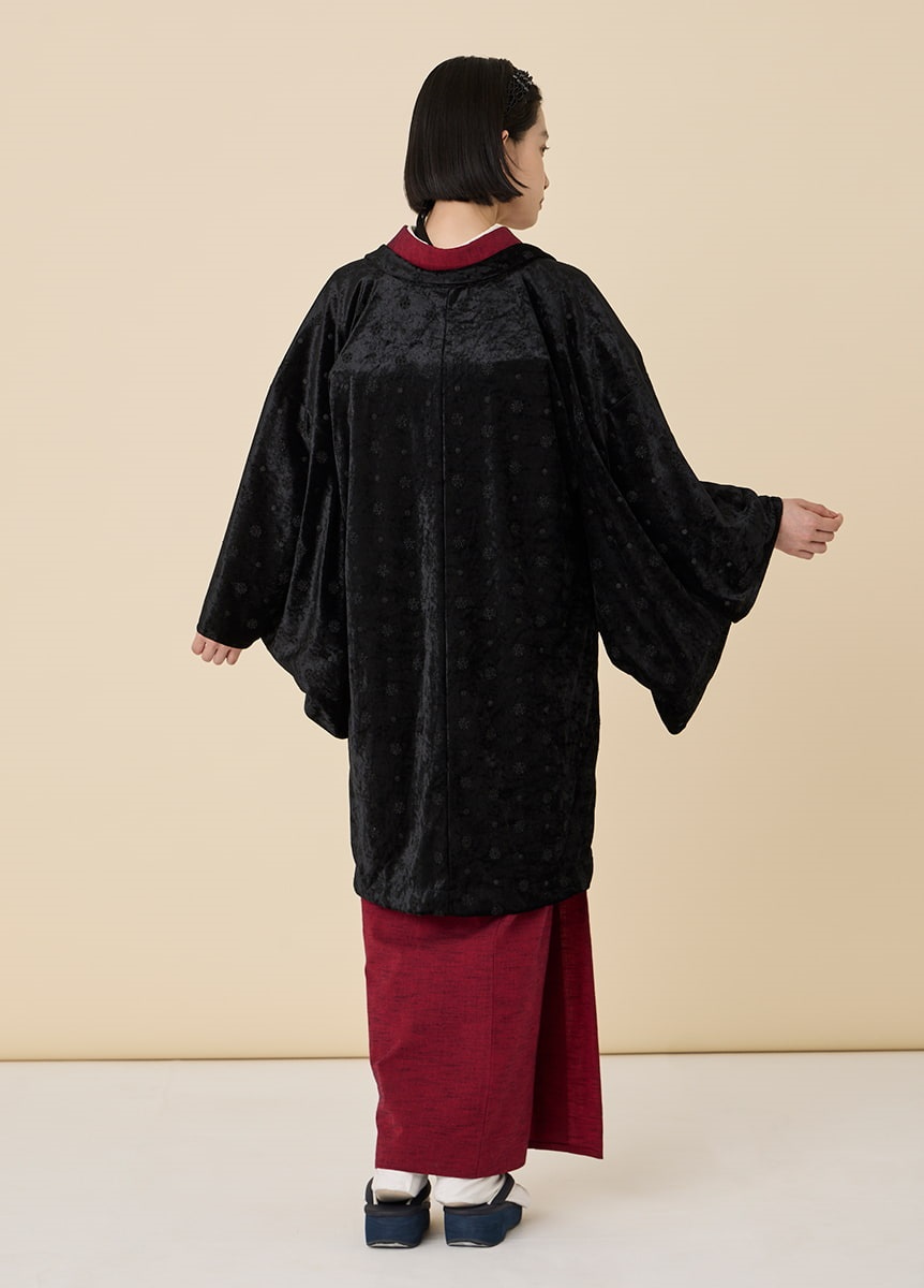 ベロア刺繍羽織 ブラック（ご予約受注品） | アウター | やまと