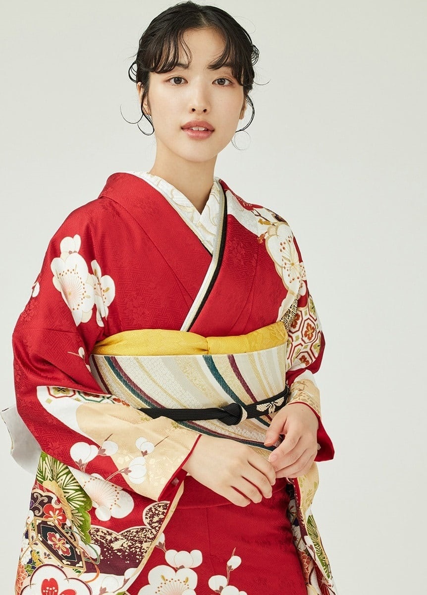 刺繍半衿 牡丹 白金（ご予約受注品） | 振袖 | やまとオンラインストア