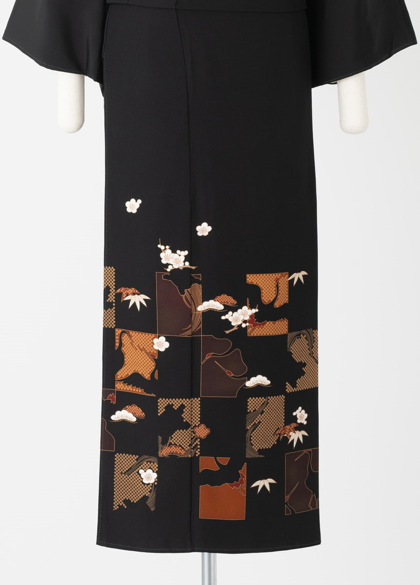 26年1月中旬～2月上旬 貸出不可】黒留袖一式レンタル 小四角市松 L