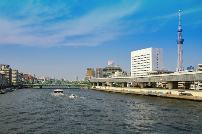 江戸の発展を支えてきた隅田川。隅田川周辺にも江戸のものづくりを今に伝える工房が多い。
