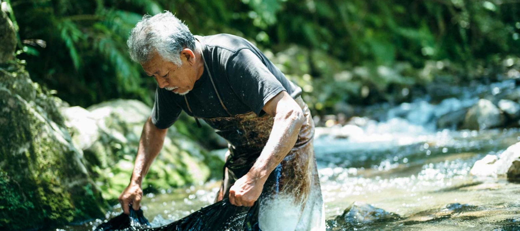 正絹  本場大島紬  藍泥 お着物