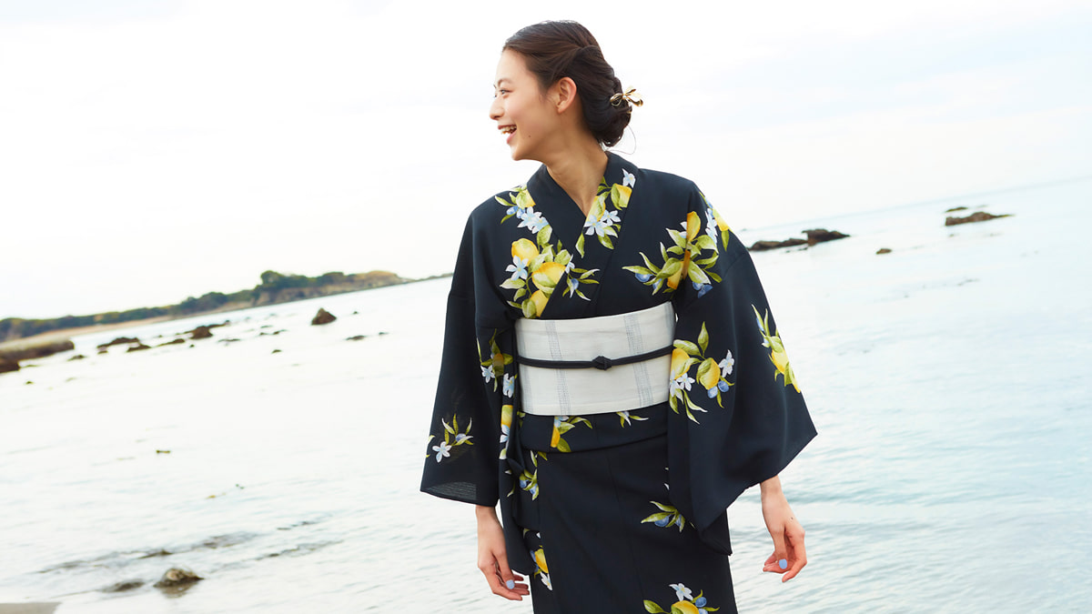 植物柄の浴衣