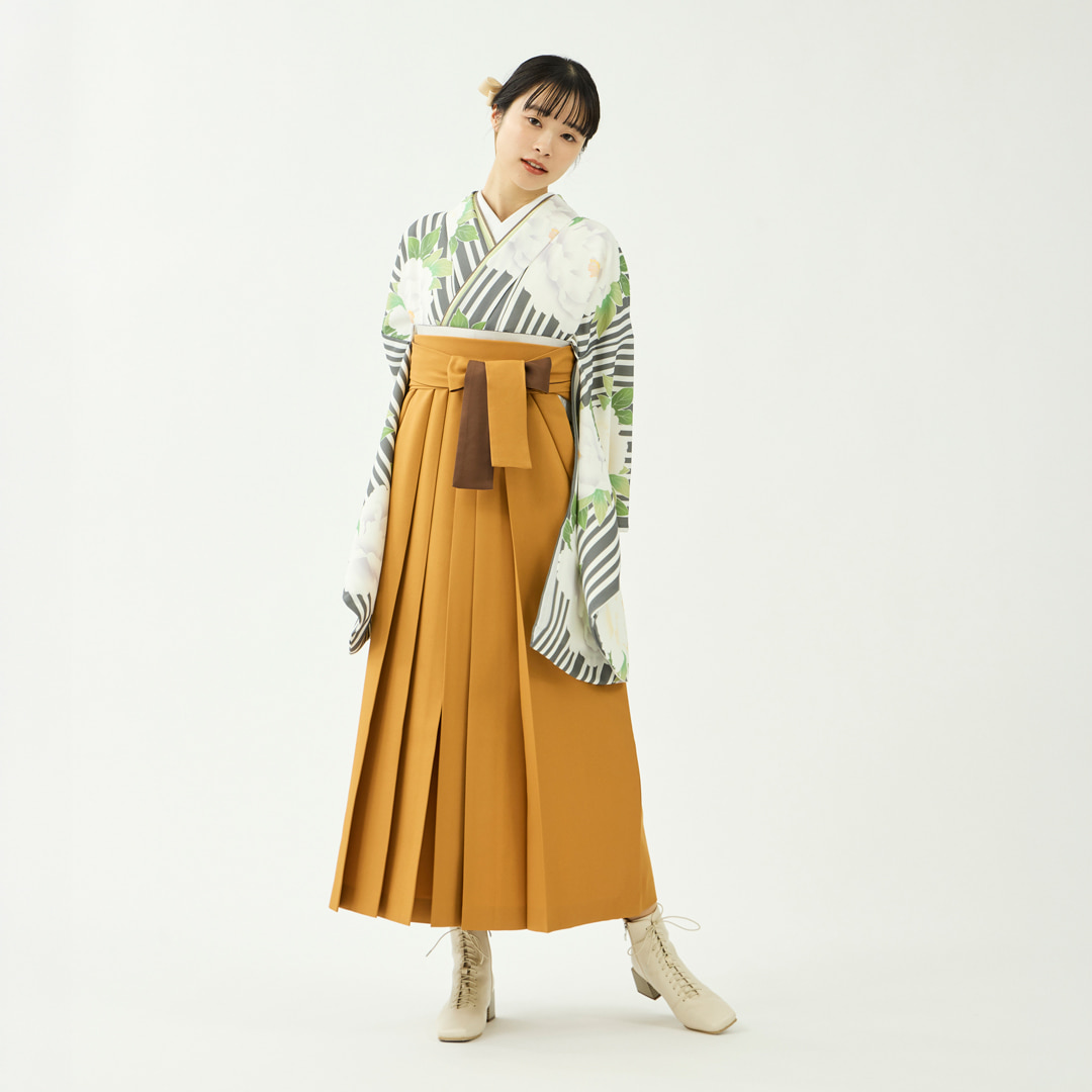 袴レンタルセット「花笑み」親子縞に牡丹・グレー＆無地袴・からし