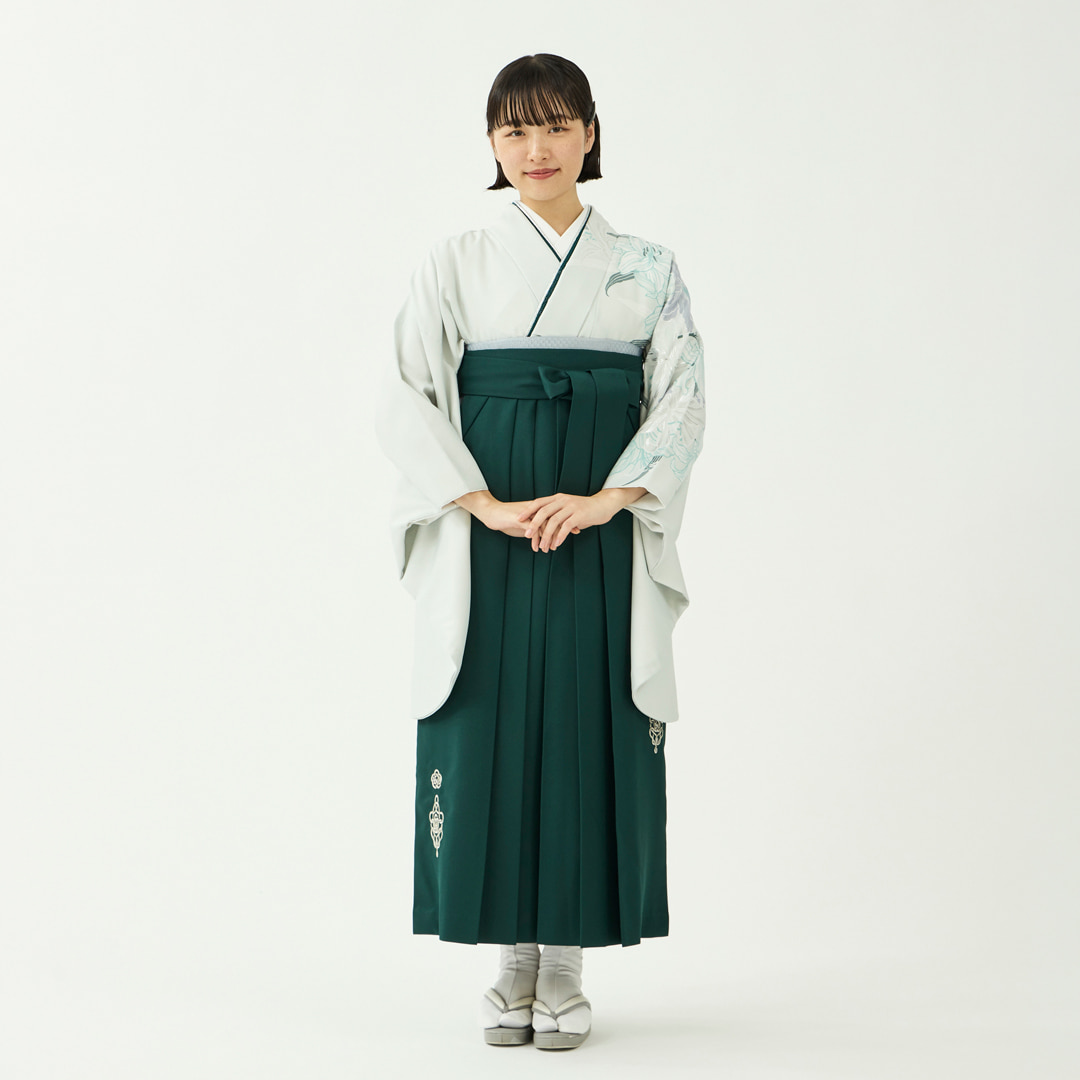 袴レンタルセット「花の夢」百合・月白＆刺繍袴・緑