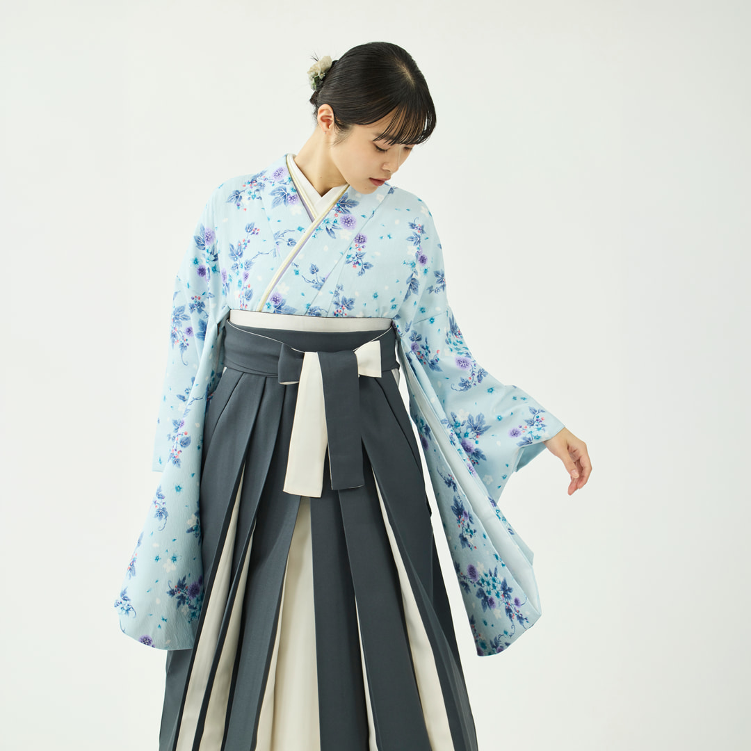 袴レンタルセット「春晴花」あざみとブルースター・空色＆無地袴・濃紺