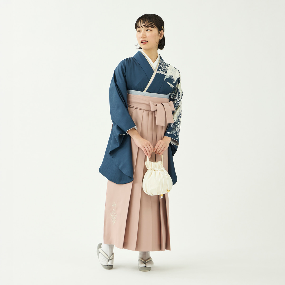 袴レンタルセット「花の夢」百合・鉄紺＆刺繍袴・灰桜