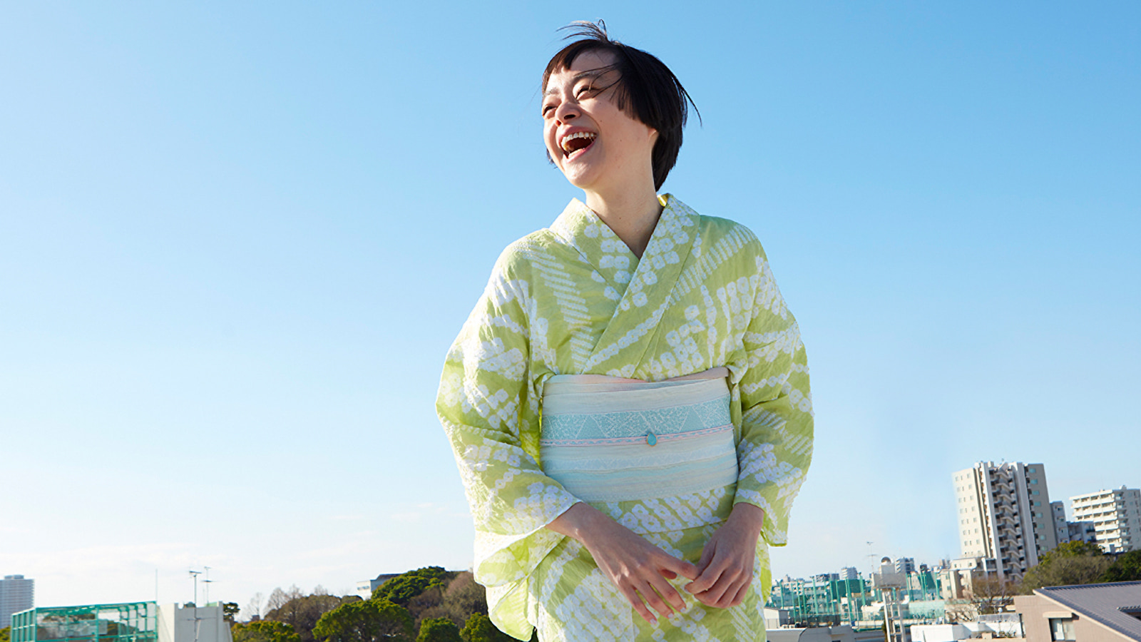 きものやまと 2023年 春夏コレクション「木漏れ日」
