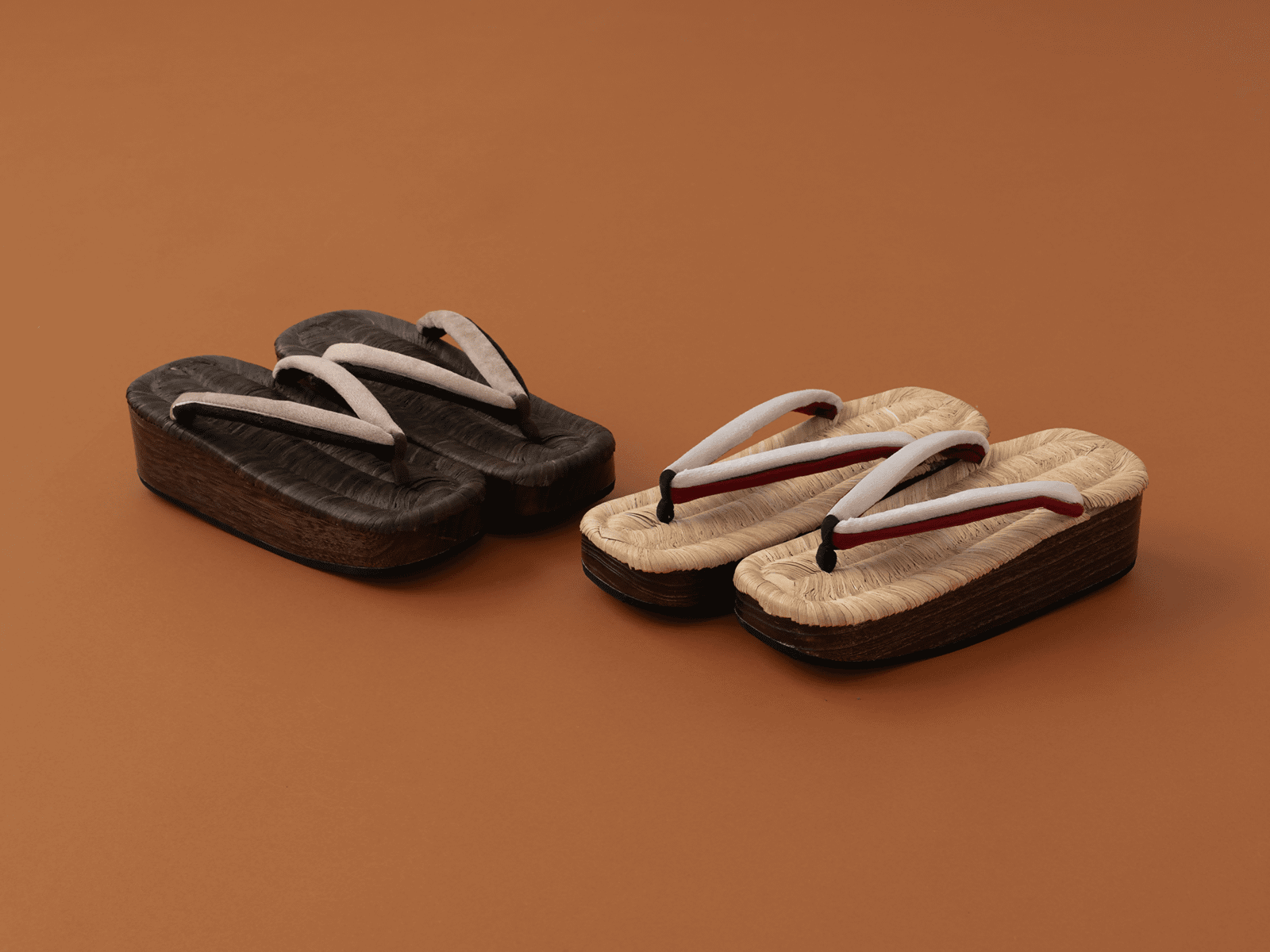 畳表下駄 烏 ベロア 江戸茶×濡羽色 ／ 茶竹 ベロア 銀鼠×海老色