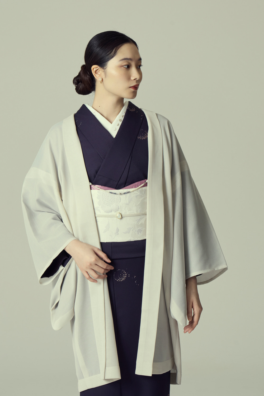 やまと可憐 月 深紫