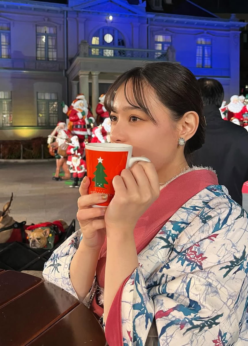 クリスマスのお出かけスタイル main128